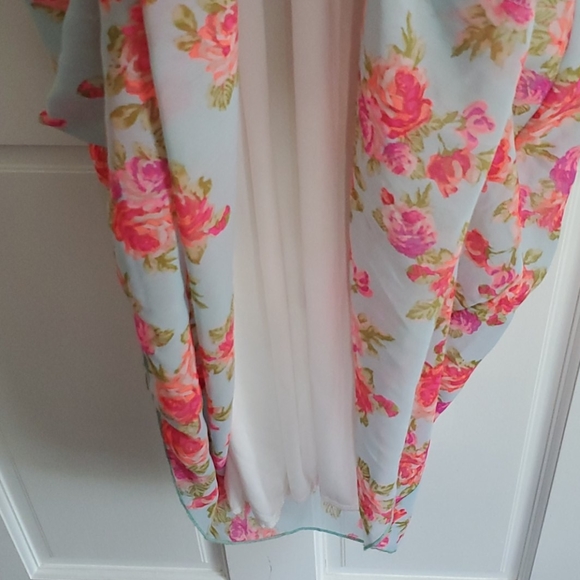 Floral Maxi Dress - Picture 5 of 5